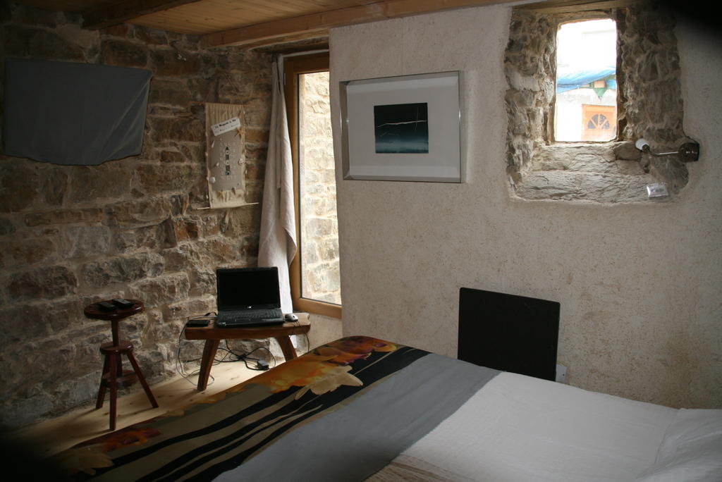 Bed and Breakfast Le Magasin A Sel Crozon Habitación foto